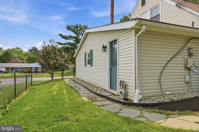12410 ROCKLEDGE DR, Bowie, MD 20715