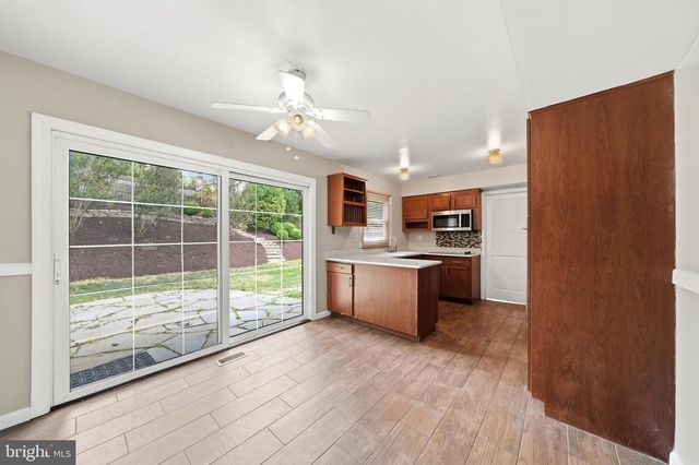 12410 ROCKLEDGE DR, Bowie, MD 20715