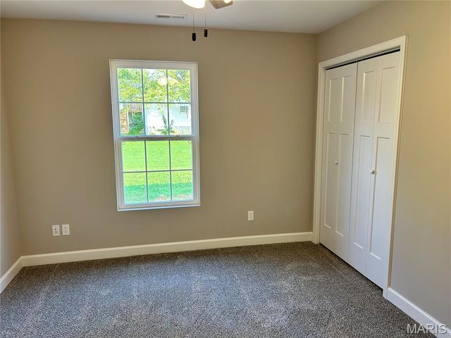 831 Bell Drive, Farmington, MO 63640