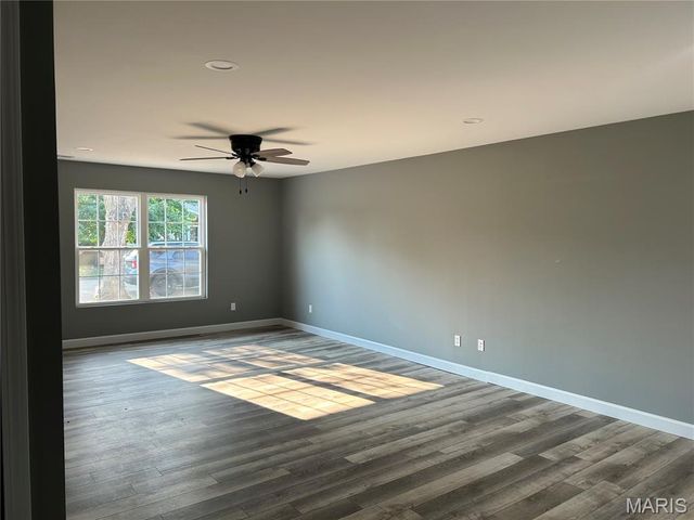 831 Bell Drive, Farmington, MO 63640