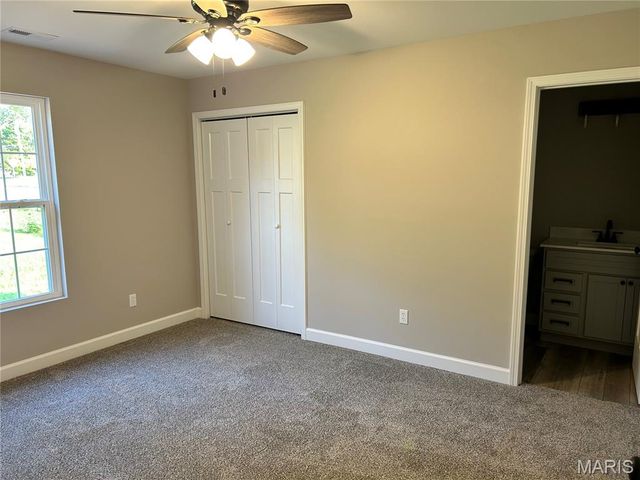 831 Bell Drive, Farmington, MO 63640