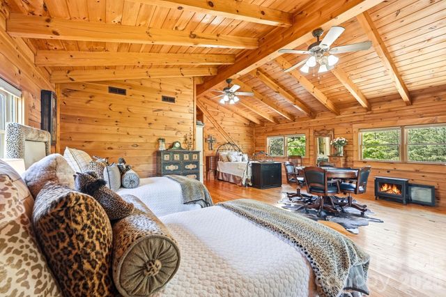 3918 Skyline Drive, Morganton, NC 28655