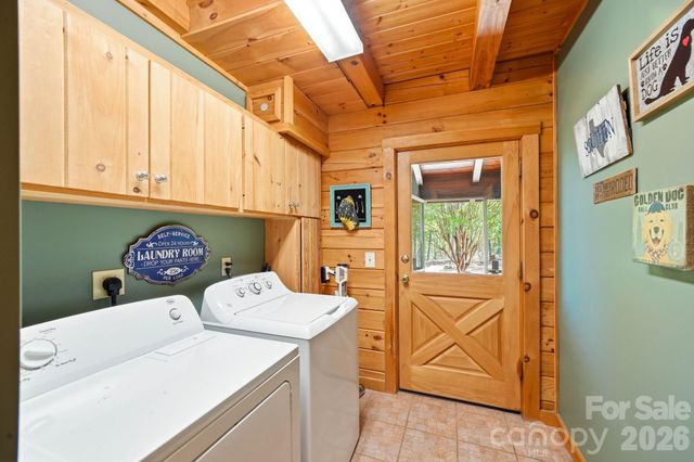 3918 Skyline Drive, Morganton, NC 28655