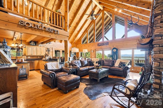 3918 Skyline Drive, Morganton, NC 28655