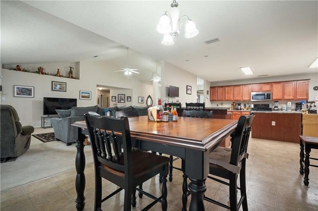 5169 Mossberg Drive E, Theodore, AL 36582