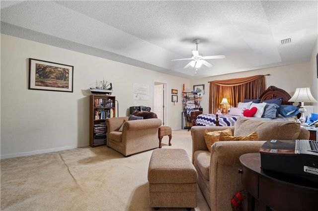 5169 Mossberg Drive E, Theodore, AL 36582