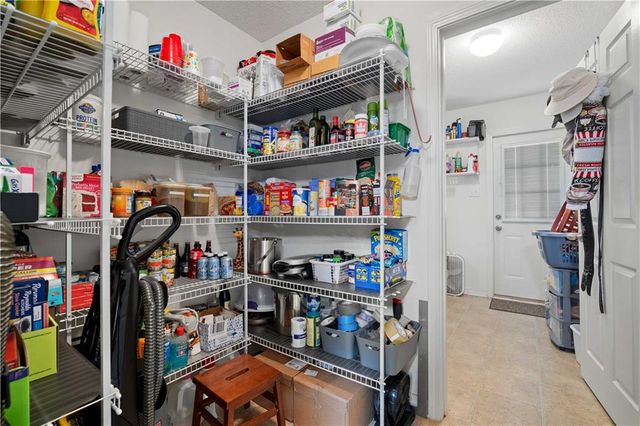 5169 Mossberg Drive E, Theodore, AL 36582