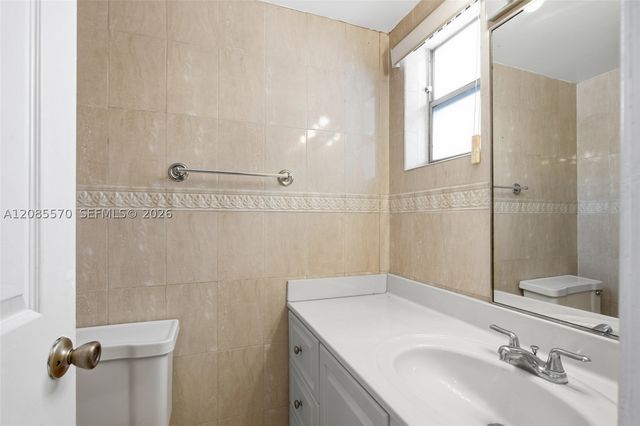 19051 NE 2nd Ave 1503, Miami, FL 33179