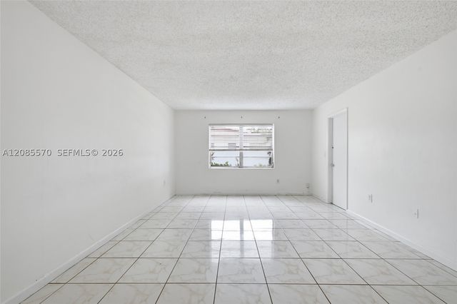 19051 NE 2nd Ave 1503, Miami, FL 33179