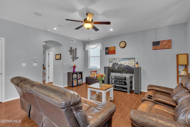 14636 LIPIZZAN, El Paso, TX 79938