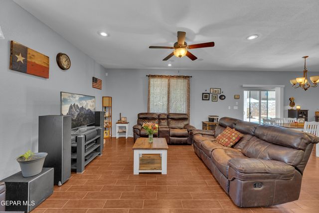 14636 LIPIZZAN, El Paso, TX 79938