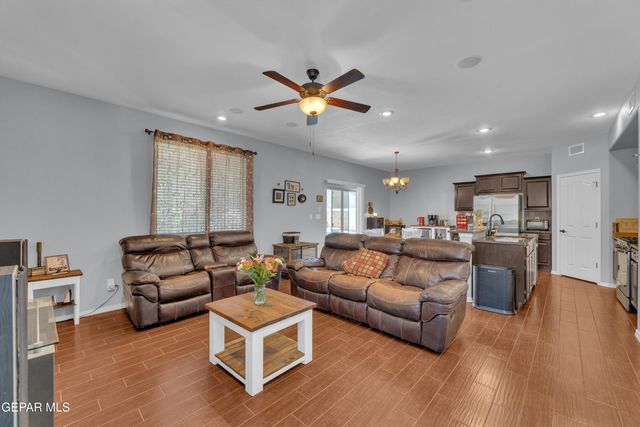 14636 LIPIZZAN, El Paso, TX 79938