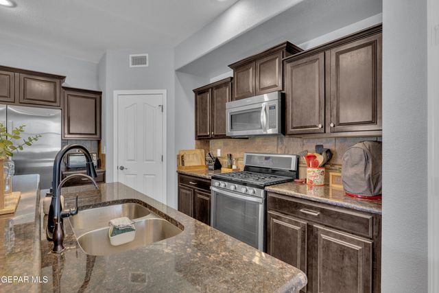 14636 LIPIZZAN, El Paso, TX 79938