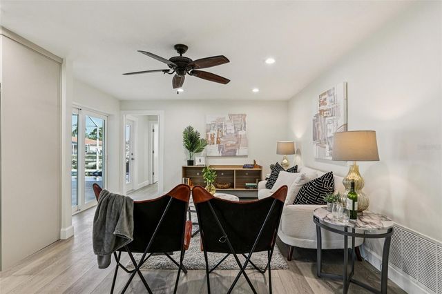 6251 18TH STREET NE, St Petersburg, FL 33702