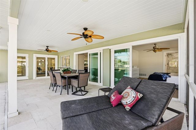 6251 18TH STREET NE, St Petersburg, FL 33702