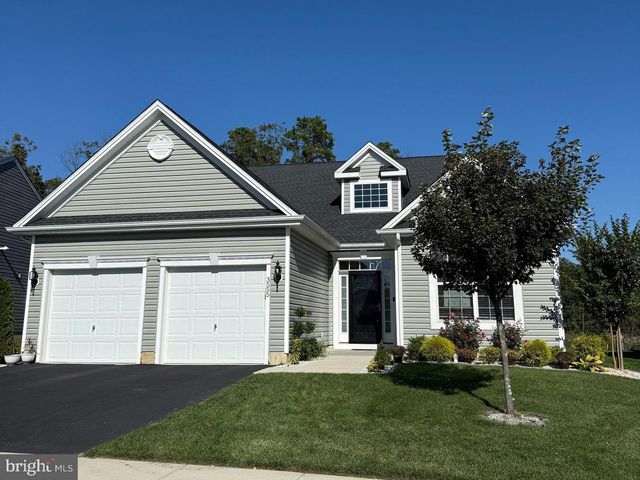 3555 CASTLETON DR, Williamstown, NJ 08094