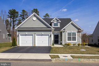 3555 CASTLETON DR, Williamstown, NJ 08094
