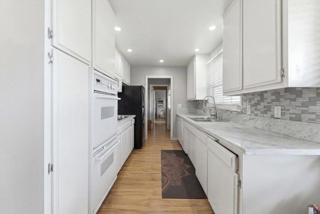 6200 Veemac Avenue, La Mesa, CA 91942