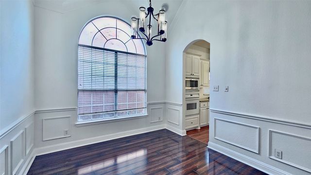 9137 Jasmine Lane, Irving, TX 75063