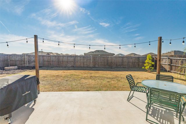 740 Meadow Creek Lane, Royse City, TX 75189