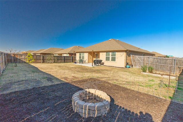 740 Meadow Creek Lane, Royse City, TX 75189