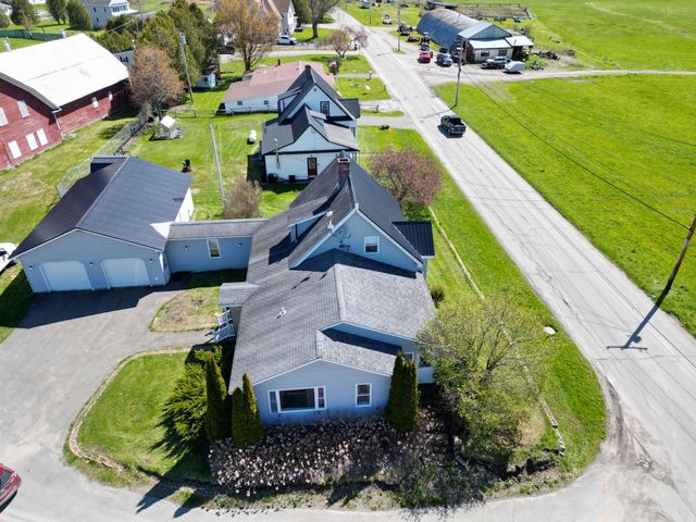 268 Roaring Brook Road, Barton, VT 05822