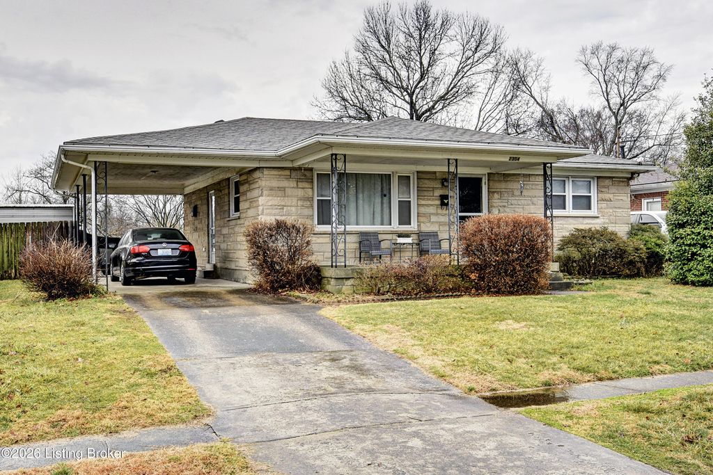 2304 Quinn Dr, Louisville, KY 40216