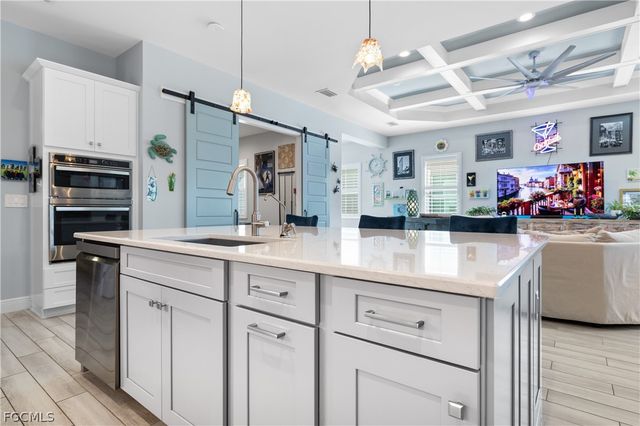 13853 Magnolia Isle DR, Fort Myers, FL 33905