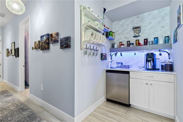 13853 Magnolia Isle DR, Fort Myers, FL 33905