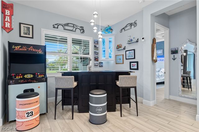 13853 Magnolia Isle DR, Fort Myers, FL 33905