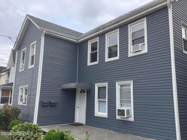 242 1st Street, Keyport, NJ 07735