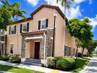 17001 SW 96th Street, Miami, FL 33196