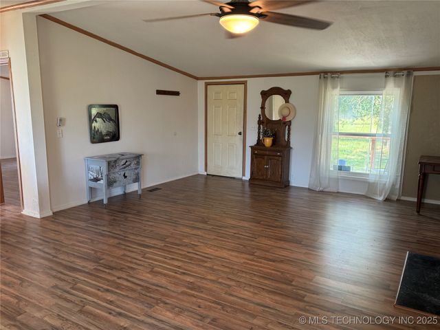 16739 S Maple Drive, Kellyville, OK 74039