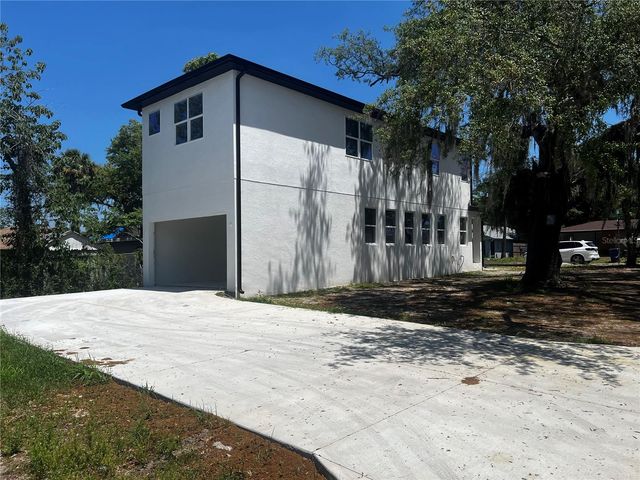 1514 E JUNEAU STREET, Tampa, FL 33604