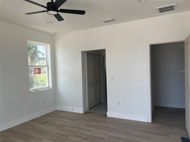 1514 E JUNEAU STREET, Tampa, FL 33604