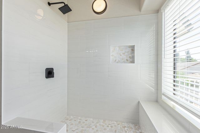 4933 E DOWNING Street, Mesa, AZ 85205