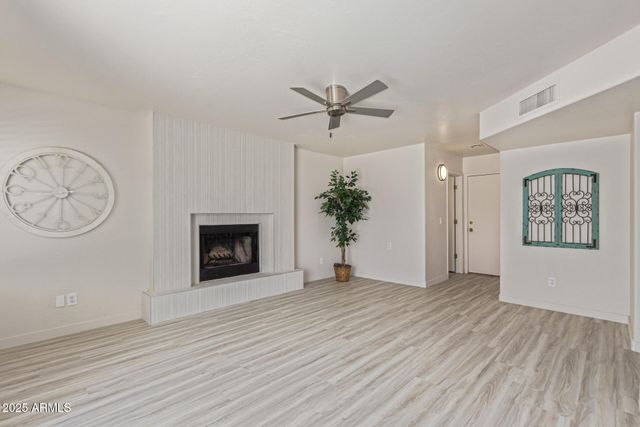 4933 E DOWNING Street, Mesa, AZ 85205