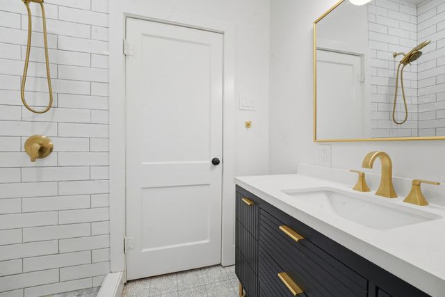 5109 Polk Street, Houston, TX 77023