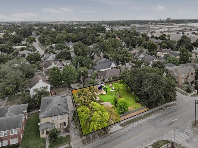5109 Polk Street, Houston, TX 77023