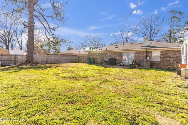 7984 Charleston Drive, Southaven, MS 38671