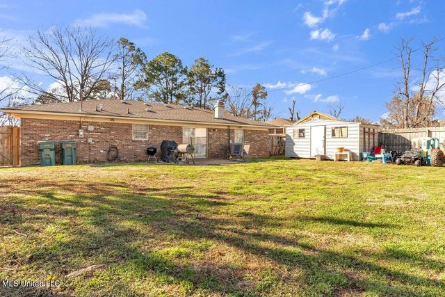 7984 Charleston Drive, Southaven, MS 38671