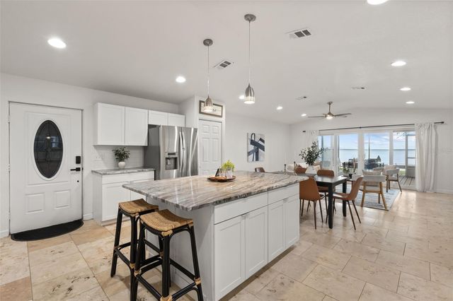 2462 FORT LANE ROAD, Geneva, FL 32732