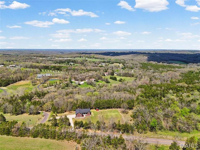 3085 Flucom Road, De Soto, MO 63020