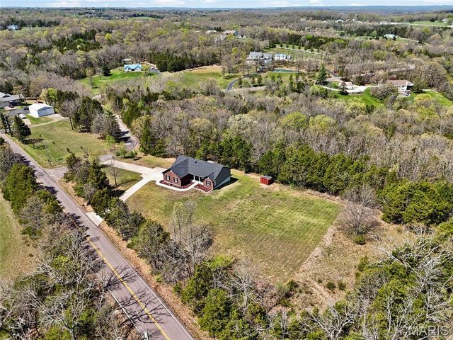 3085 Flucom Road, De Soto, MO 63020