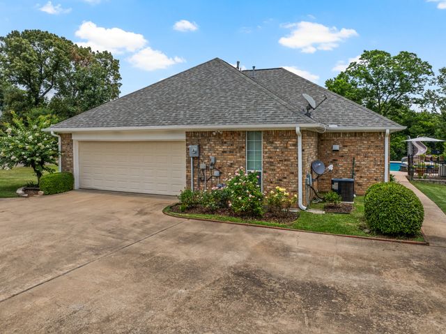 100 CR 1132, Mt Pleasant, TX 75455