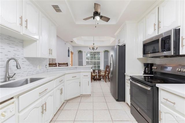 1904 Bald Cypress Drive, Weslaco, TX 78596