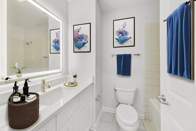 8 W MONROE Street 1403, Chicago, IL 60603