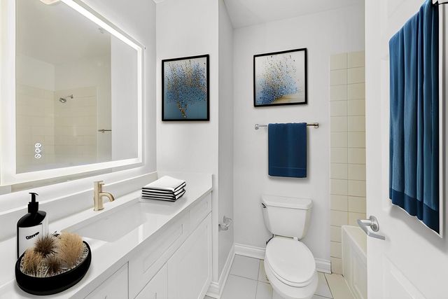 8 W MONROE Street 1403, Chicago, IL 60603