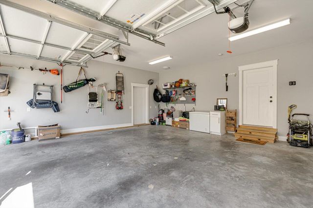 9447 Silver Stone Lane, Ooltewah, TN 37363