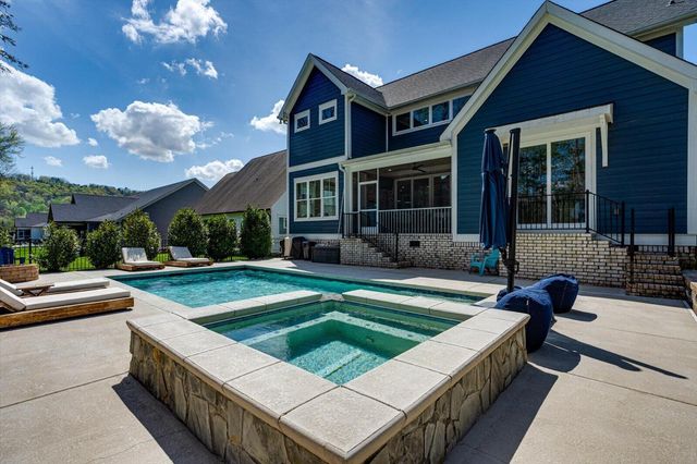 9447 Silver Stone Lane, Ooltewah, TN 37363